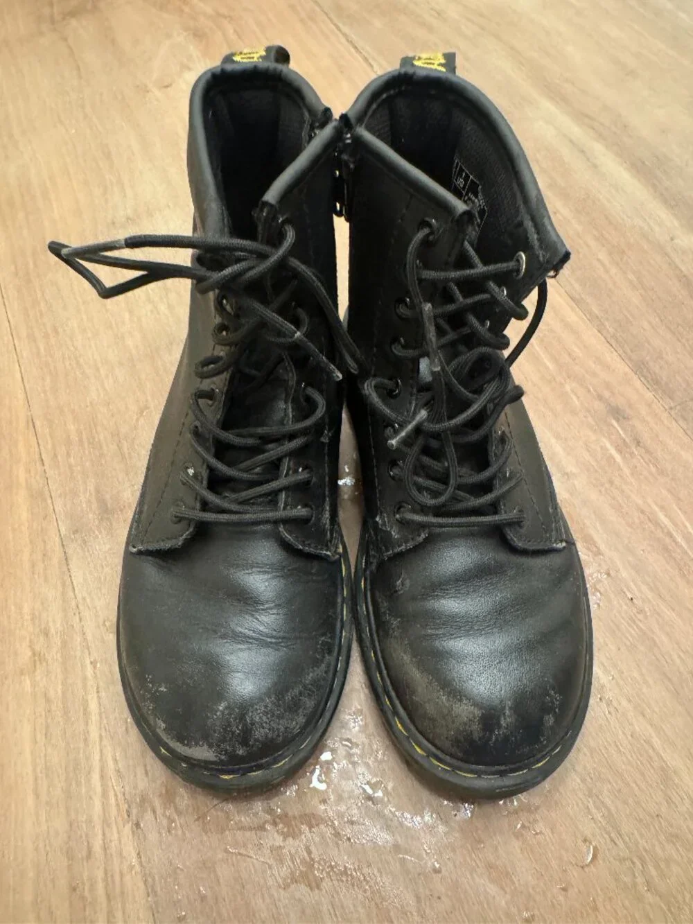 Dr. Martens 1460 Lace-Up Boot Black Leather 8-Eye Youth 1